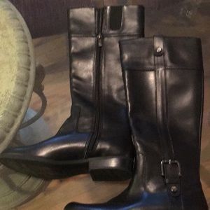 Anne Klein riding boots.  New with no box. Size 6.